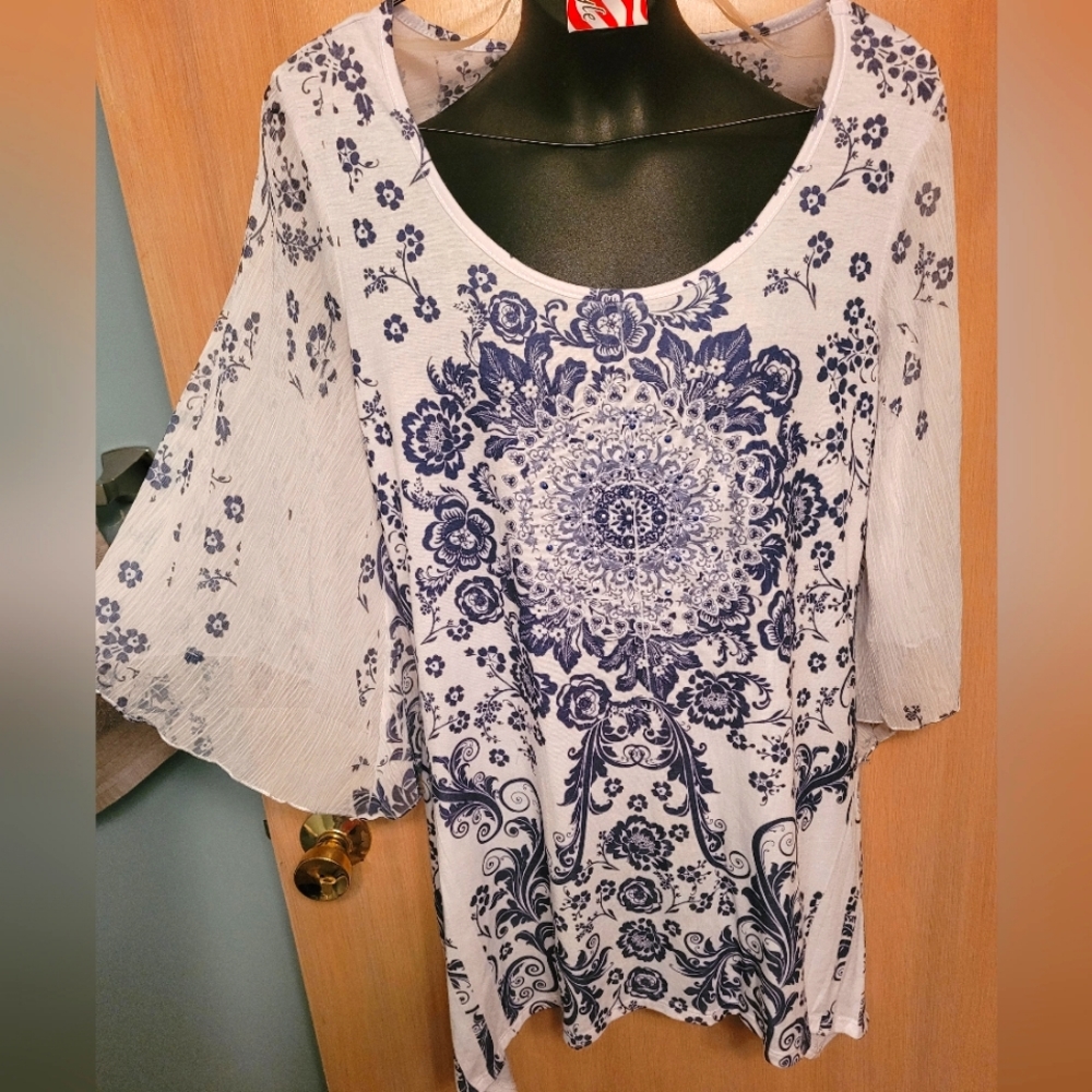 Cal Style New Medium Top